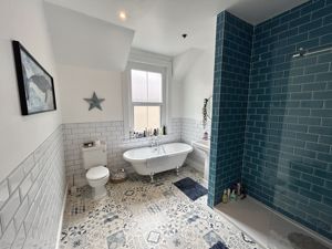 Photo 11- click for photo gallery